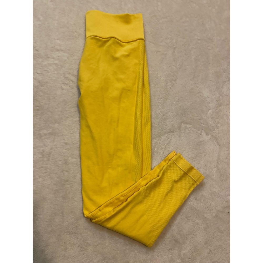 Women’s Seamless Yellow Legging Size S